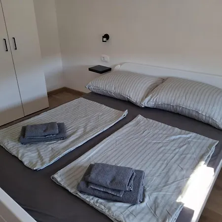 Kuca Za Odmor Marin Casa de Férias *