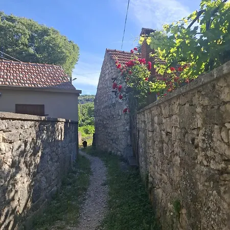 Kuca Za Odmor Marin Сasa de vacaciones